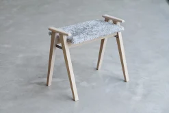 ALME Pall Vitoljad ek / Fårskinnslook ljusgrå