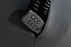 CAESAR PLUS Reclinerfåtölj 2 motor LiftUp Large läder Soleda/skai 441 svart m värme & elman.nacke