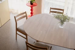 CLAPPERTON Matbord runt Ø140 vitpigmenterad ek