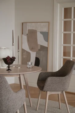 DENLEY Karmstol mörkbeige tyg/vitpigmenterade ekben