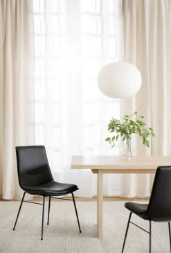 EMMETT Matbord 240 vitpigmenterad ek