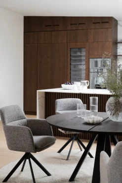 GLADSTONE karmstol mörkbeige tyg/svart metall snurr-tilt