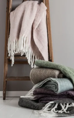 MORGAN pläd beige 59% Ull 26% Akryl, 15% nylon 170x130 cm