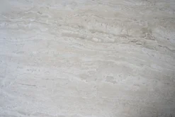 ORWEL Avlastningsbord 140xH75 beige travertin/brun ek