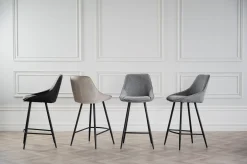 SIERRA Barstol beige sammet/svarta metallben