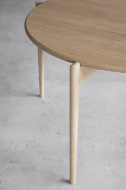 TILIA Soffbord Ø88 H48, vitoljad ek